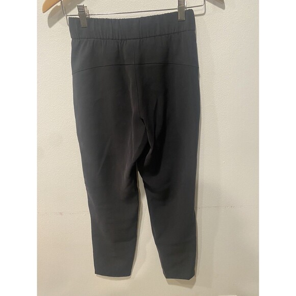 Lululemon On The Fly 7/8 black Pant size 2 - Picture 5 of 6